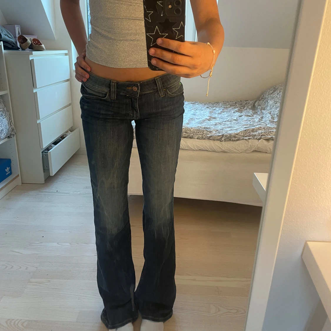 Bootcut jeans från Cheap Monday