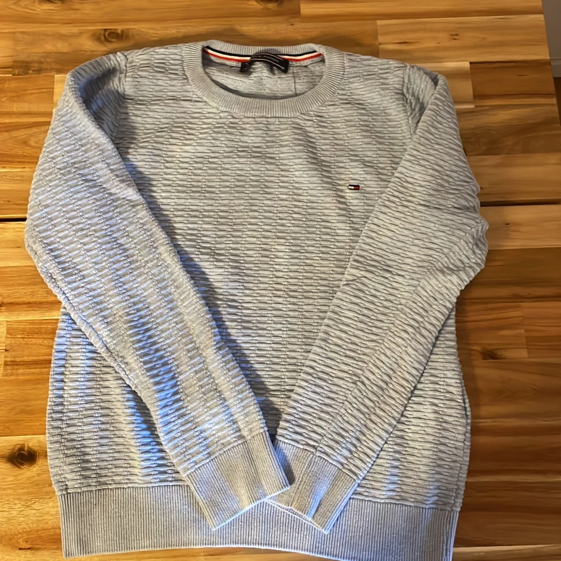 Grå tröja från Tommy Hilfiger