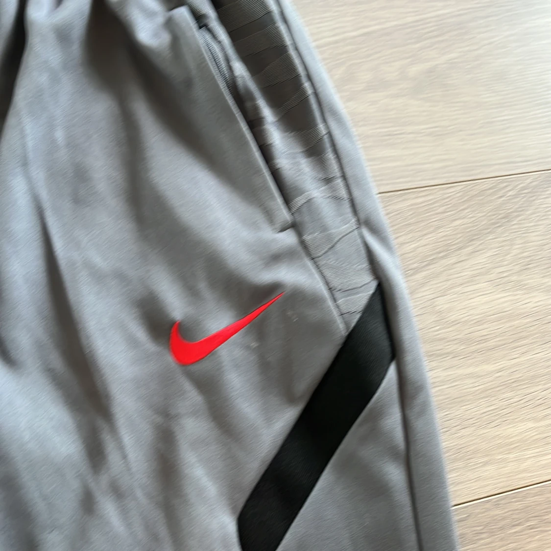 Grå PSG x Nike träningsbyxor - 2