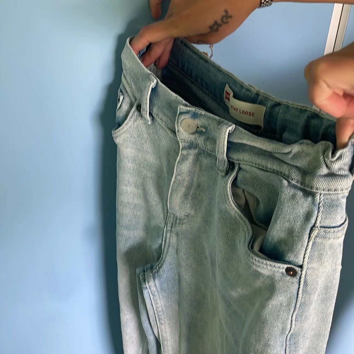 Levi's ljusblå loose fit jeans - 2