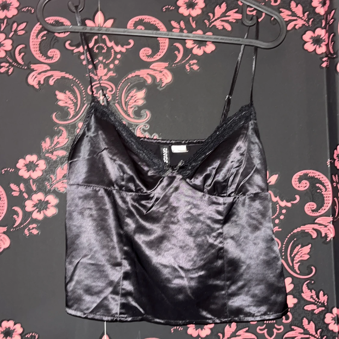 Svart satinlinne från Divided H&M