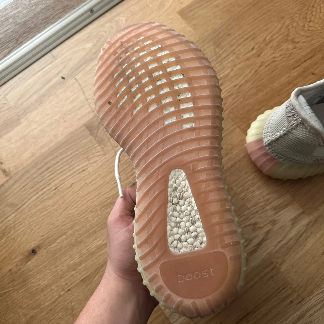 Adidas Yeezy Boost 350 V2 Citrin Reflective - 3