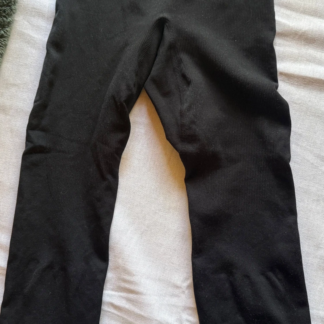 Svarta träningstights från Craft i S - 1