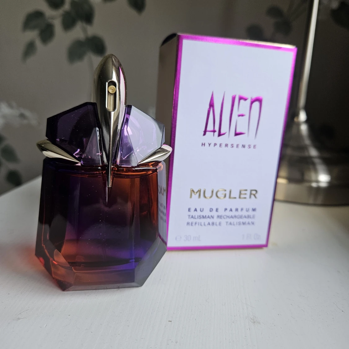 Alien Hypersense parfym från Mugler