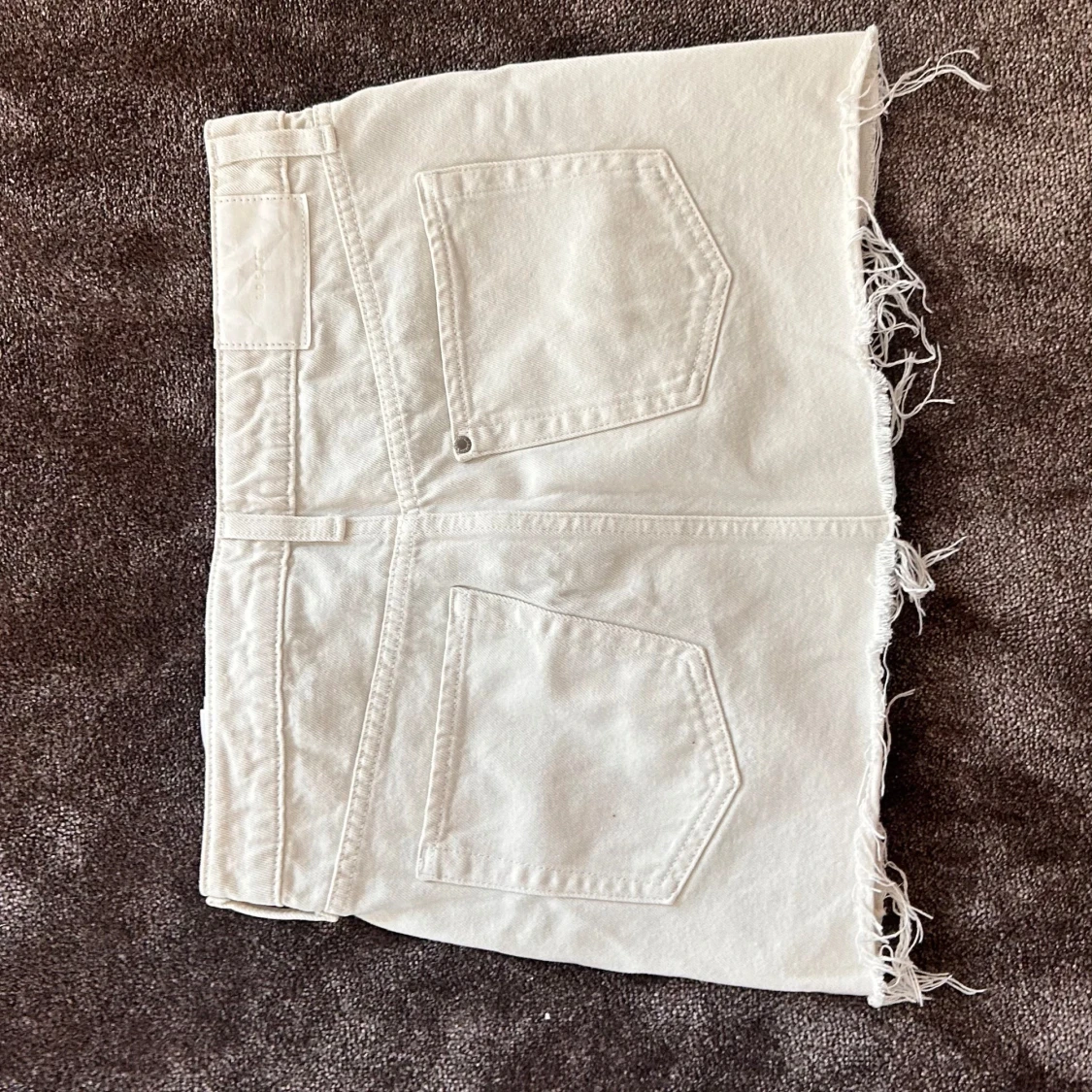 Vit jeanskjol från &Denim XS - 2