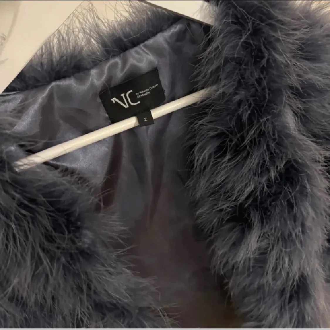 Mörkgrå fluffig pälsjacka från NC - 2