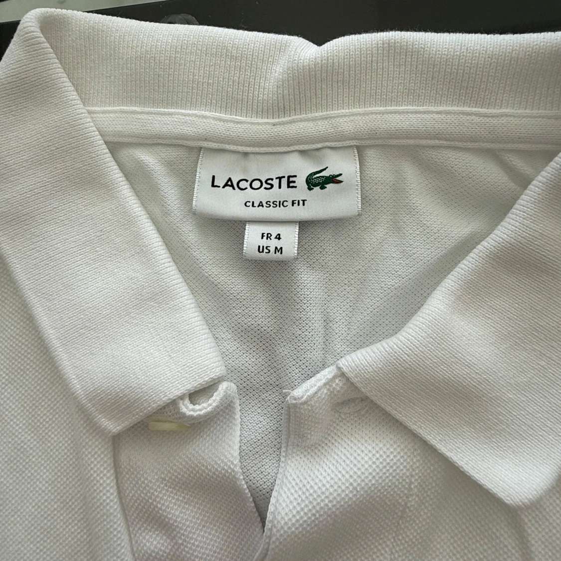 Vit pikétröja från Lacoste, M - 1
