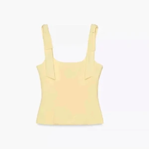 ZARA gult linne - Söt ljusgul linnetopp med breda axelband som knyts upptill. Toppen har en rak, figurnära passform och fyrkantig ringning. Sista bilden är min egen💞