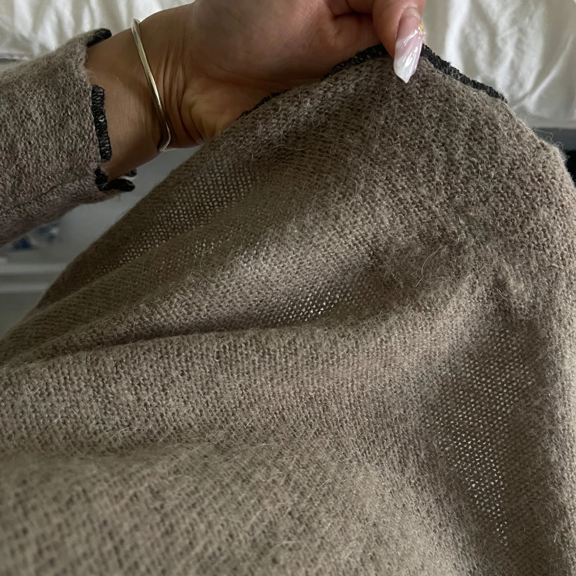 Mysig beige tröja - 3