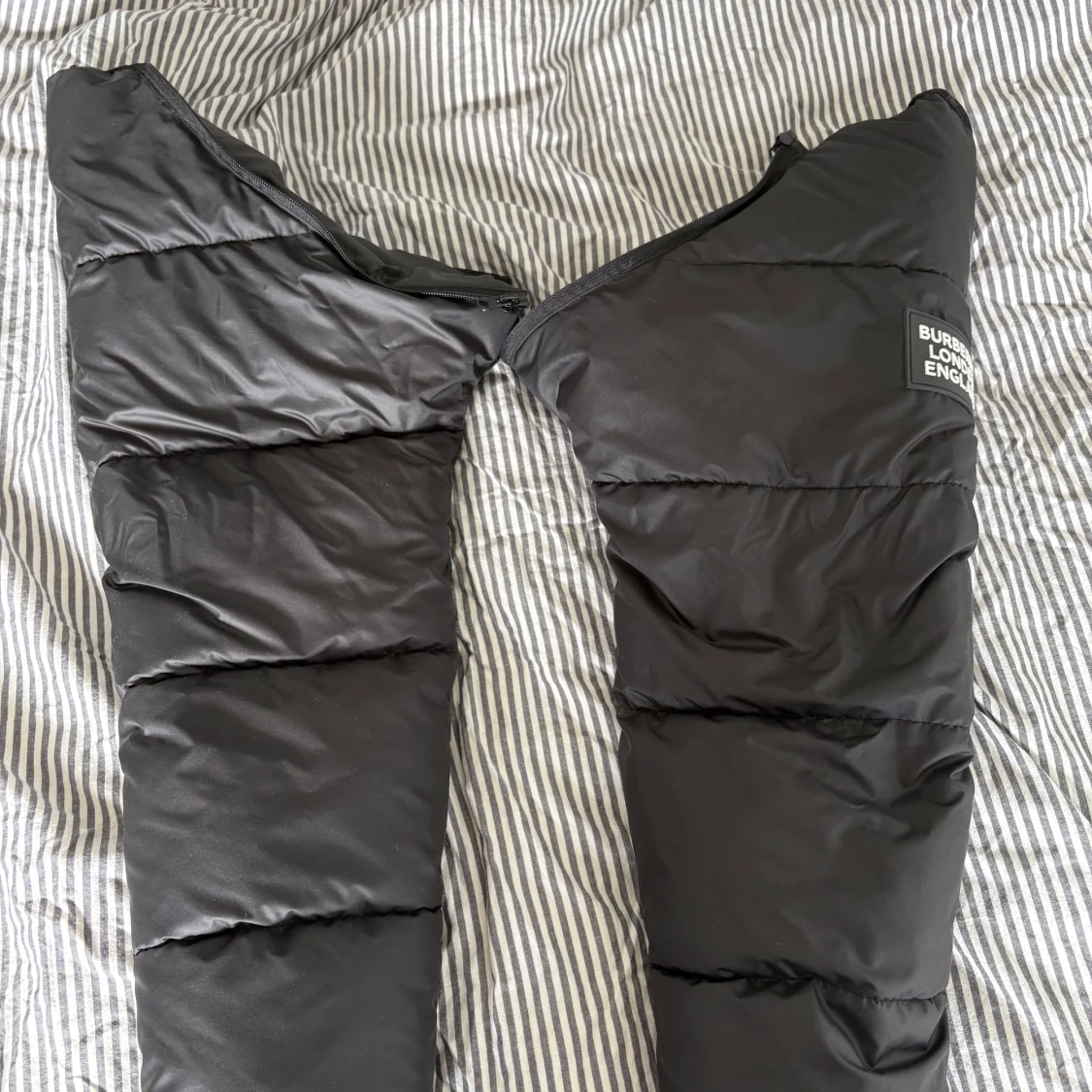 Svart dunväst från Burberry - 1