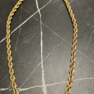 Guldpläterad halsband  - 8mm, 70cm 