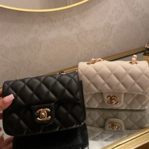 Axelväska  - Pris går att diskuteras 