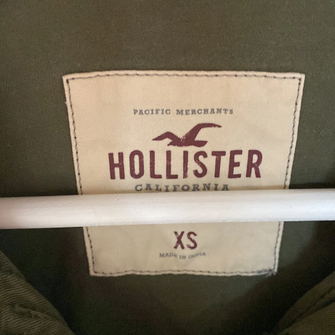 Olivgrön jacka från Hollister XS - 3