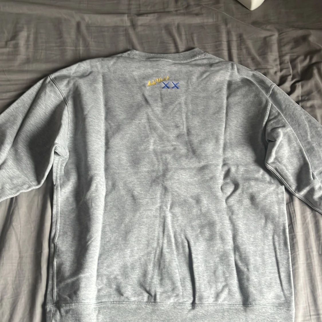 KAWS x Warhol grå sweatshirt Uniqlo S - 1