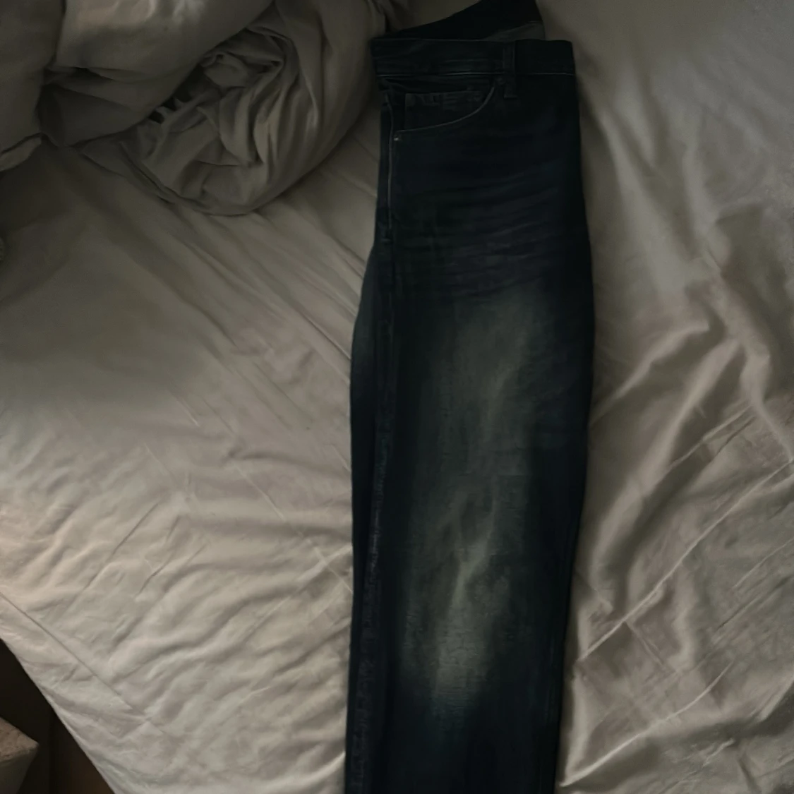 Mörkblå jeans från Weekday - 2