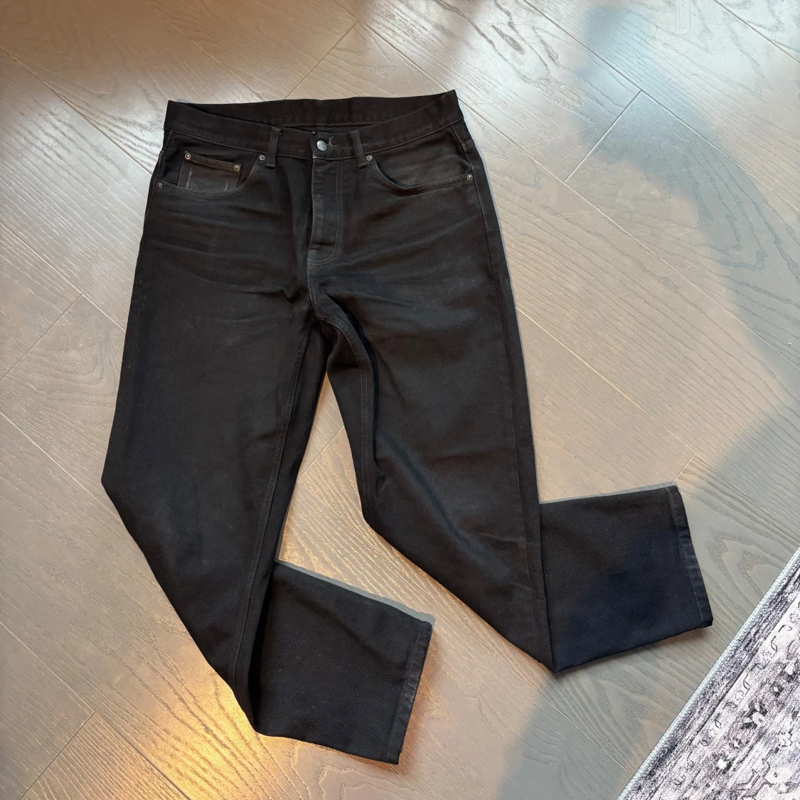 Svarta Carhartt Newel Pant jeans