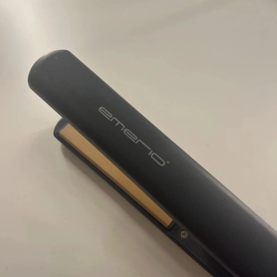 Emerio plattång svart/guld - 2