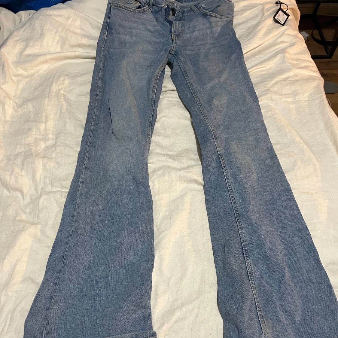 Ljusblå bootcut jeans från 157, S