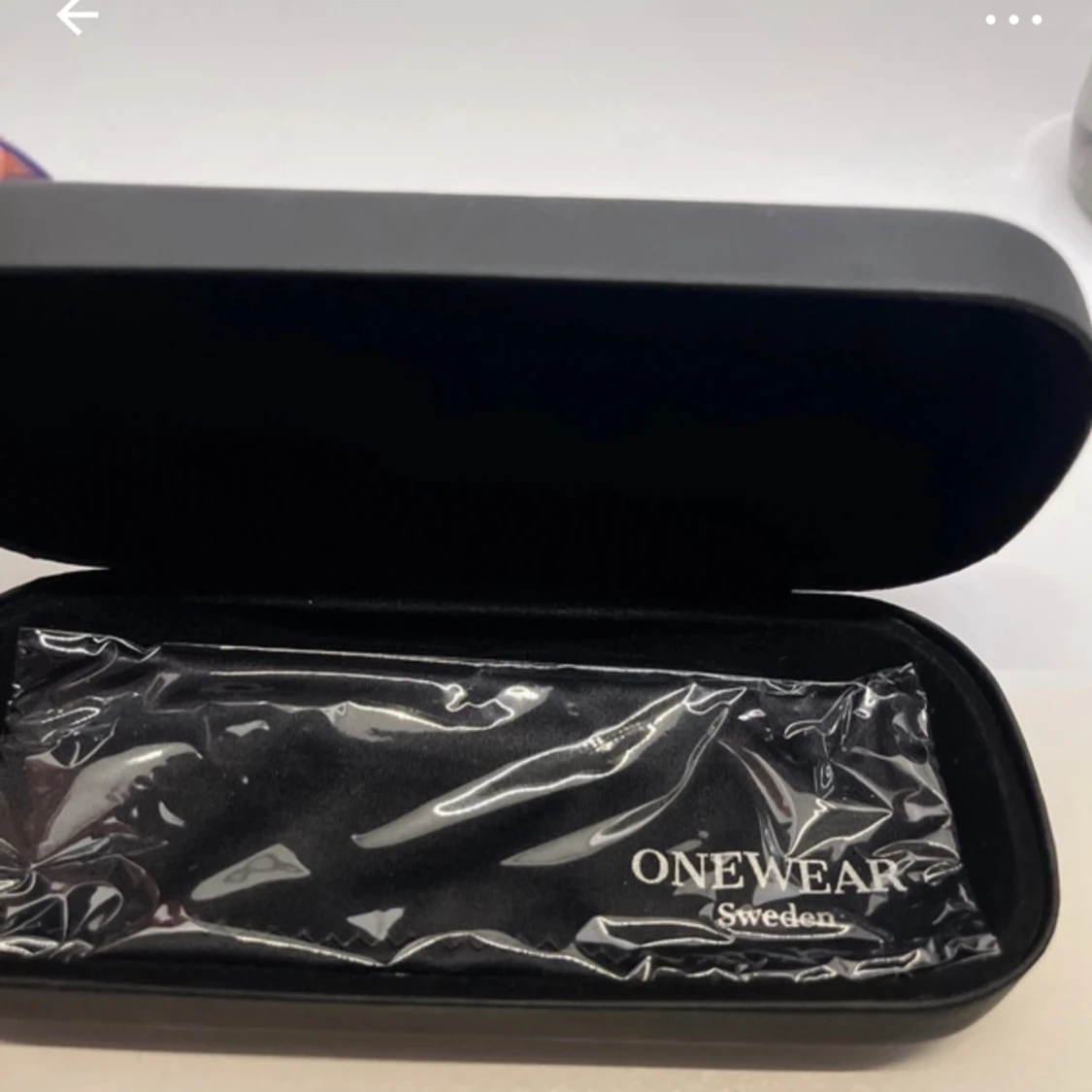 Solglasögon från ONEWEAR Sweden - 4