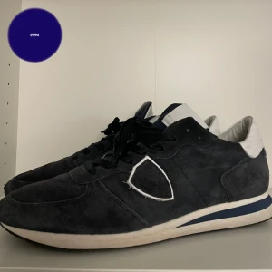 Philippe Model Runners - Lite använda nice sommarskor snygga sköna allt prima