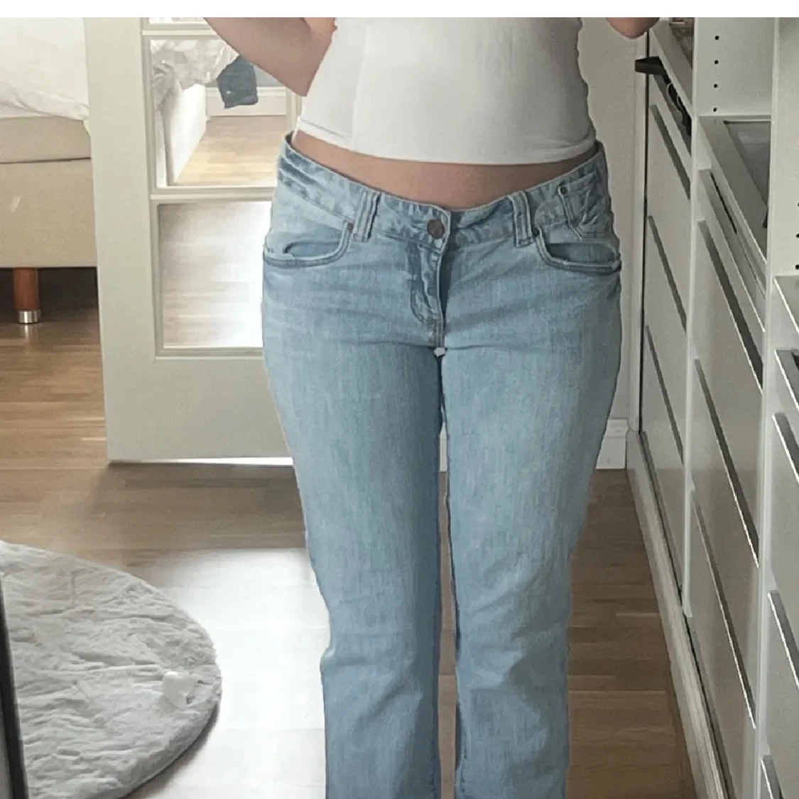 Vintage low bootcut jeans ljusblå - 1