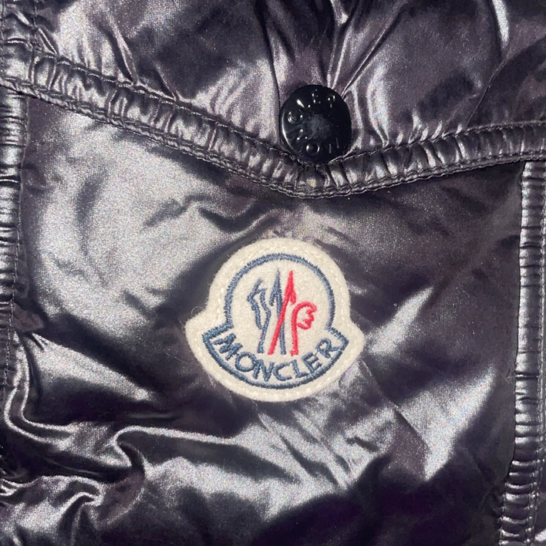 Svart pufferjacka från Moncler - 2