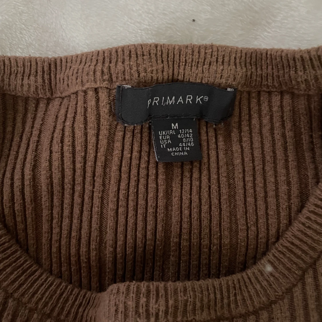 Brun ribbad tröja från Primark - 1