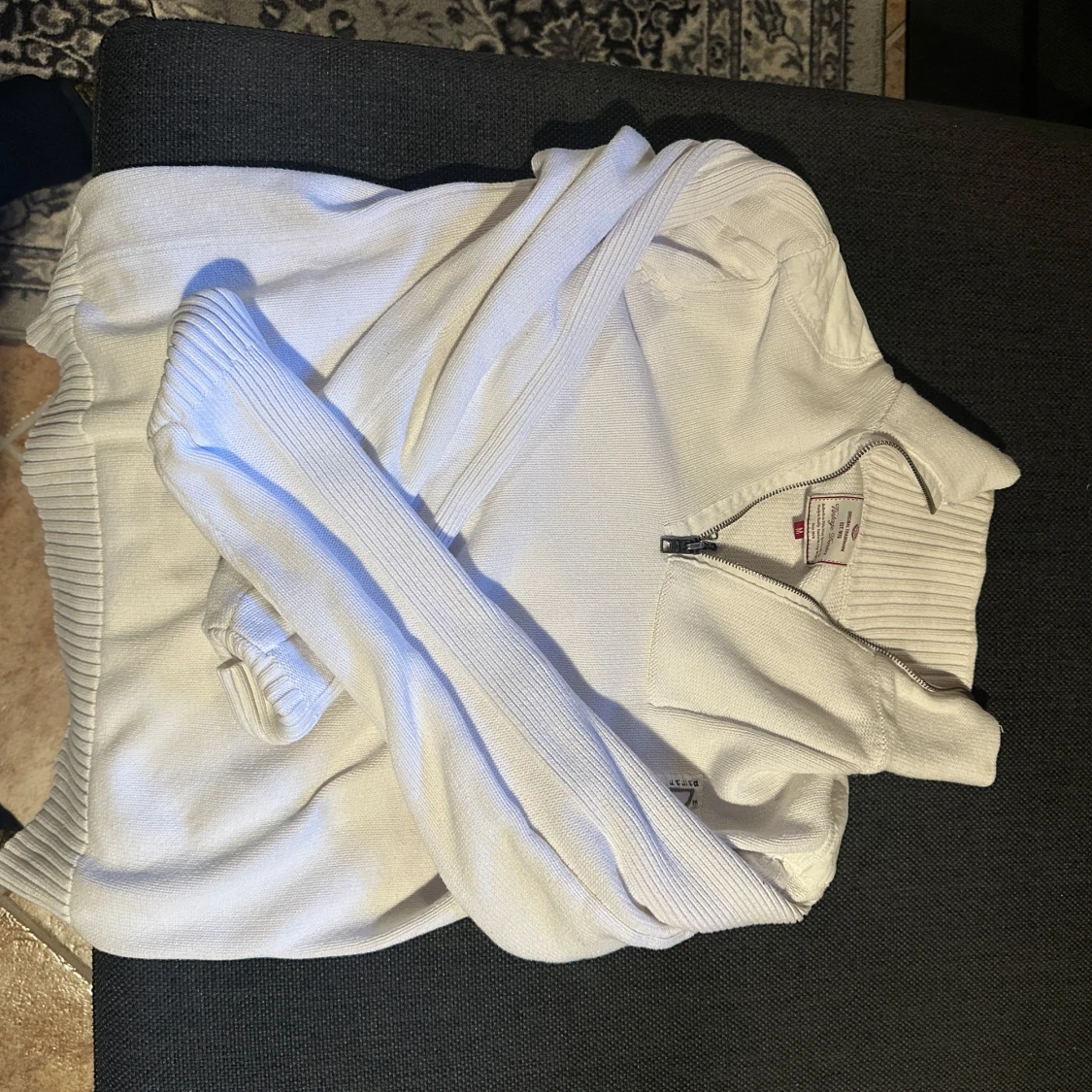 Vit ziptröja från Jack & Jones