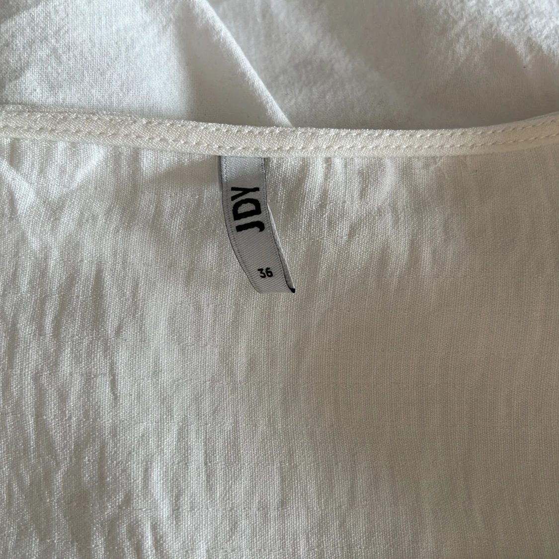 Benvit blus från JDY, Nelly - 2