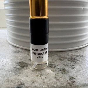 Sol de Janeiro Cheirosa 59  - Cheirosa 59 från Sol de Janeiro. Det är parfym misten. 2ml. Endast testsprutad.