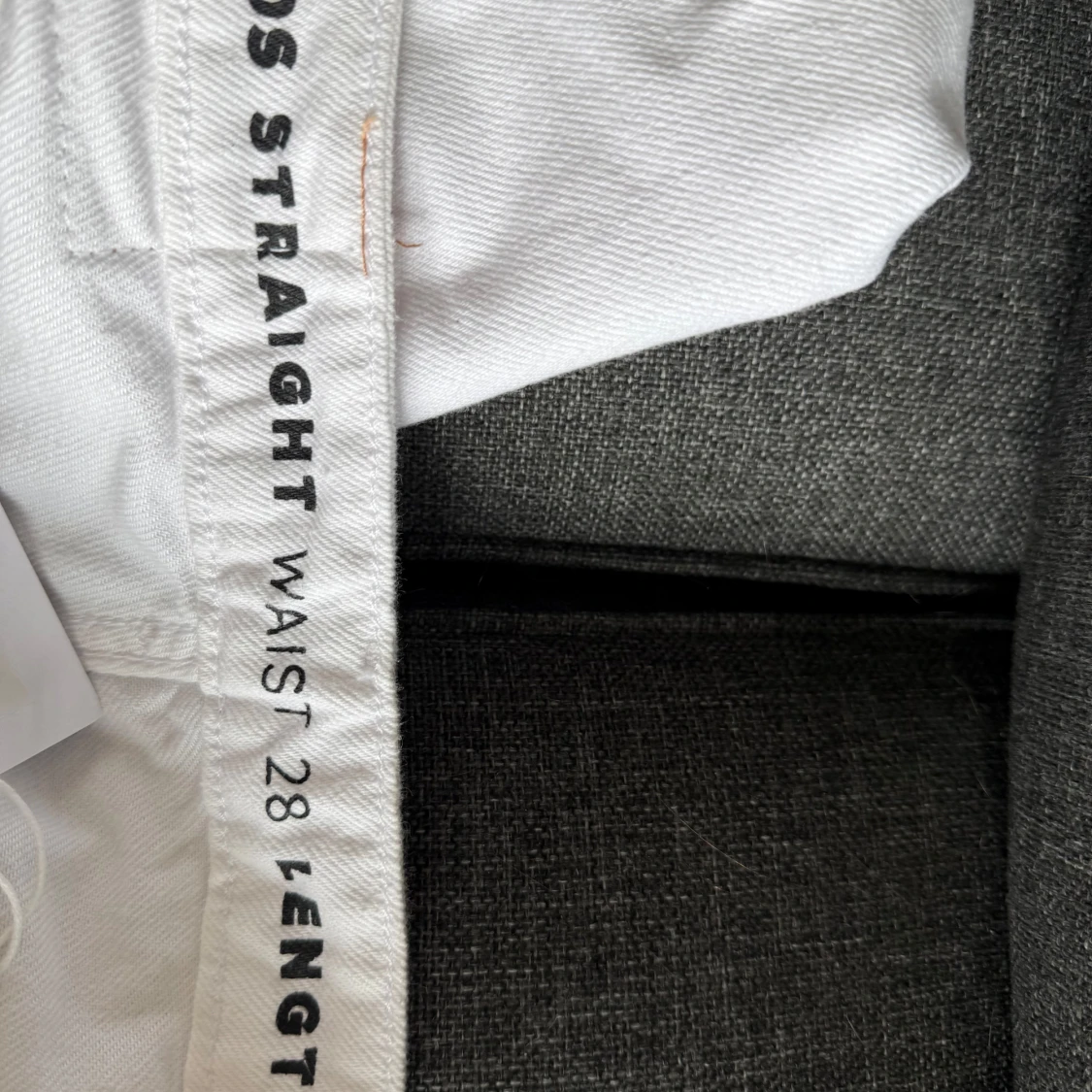 Vita raka jeans från bikbok - 3