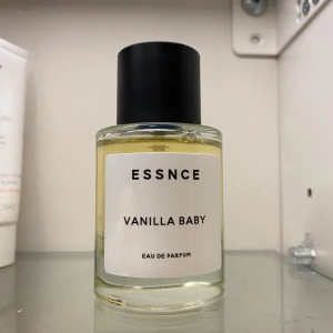 Vanilla baby  - Vanilla baby från Essnce, endast provad. 