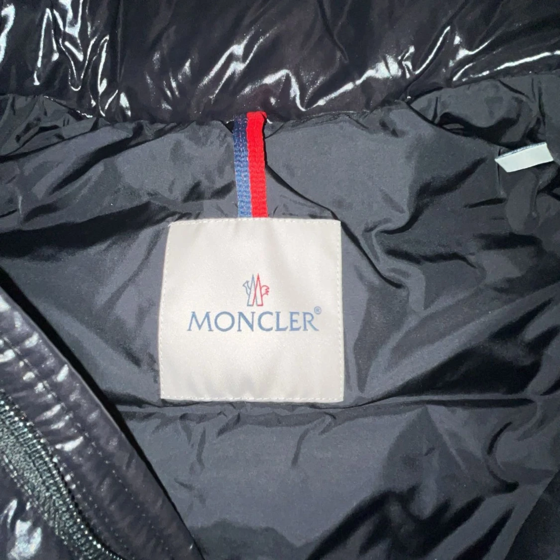 Svart dunväst från Moncler - 4
