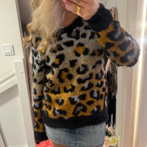 Leopard tröja  - Så fin leopard tröja🥰🥰