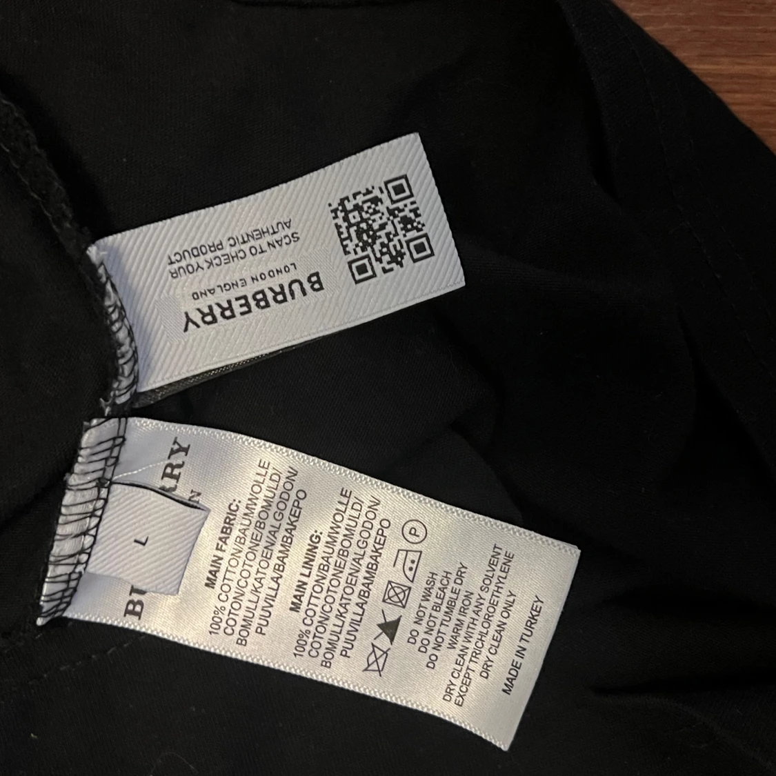 Burberry t shirt  - 2