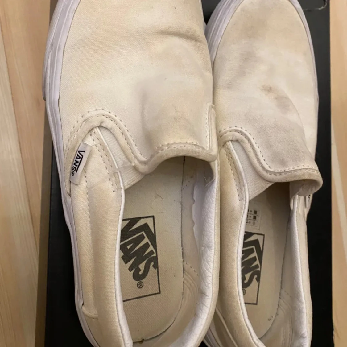   Vans vita storlek 37!  - 2