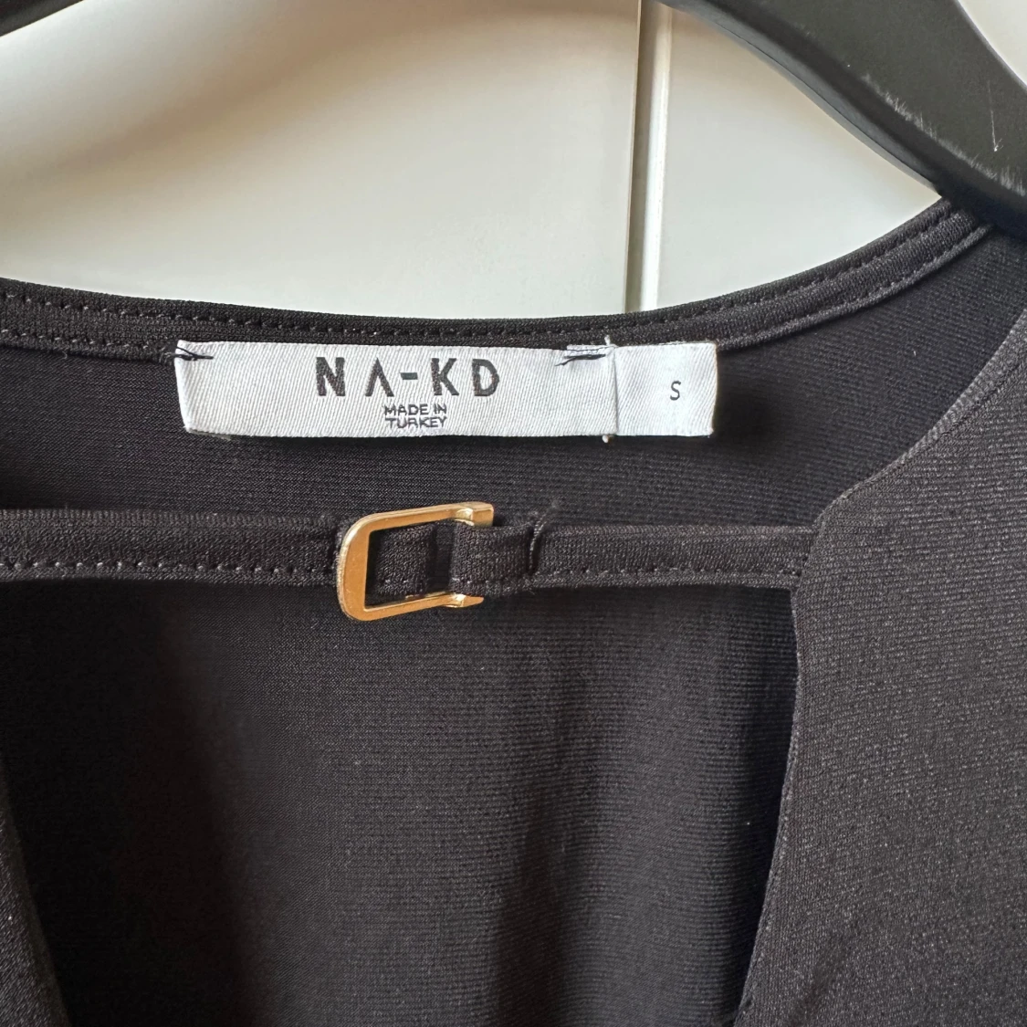 Svart långärmad topp från NA-KD - 1