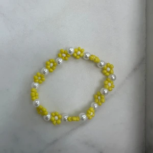 Armband - Gult armband💛