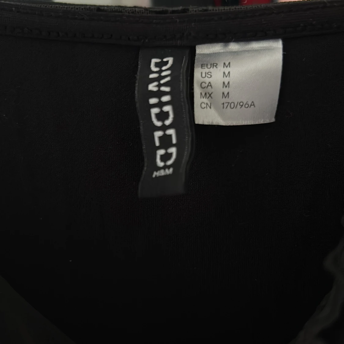 Svart klänning med tigerprint H&M Divided - 2