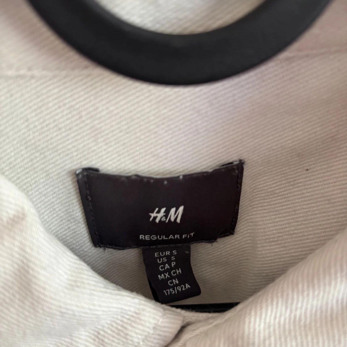 Vit overshirt från H&M i bomull - 2