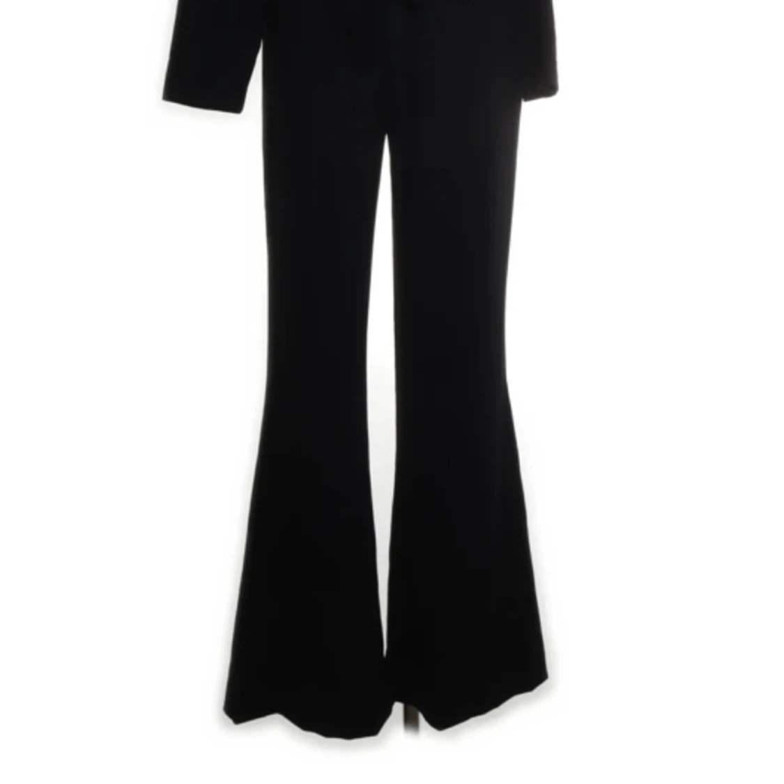 Svart jumpsuit med knyt från Zara Woman - 1