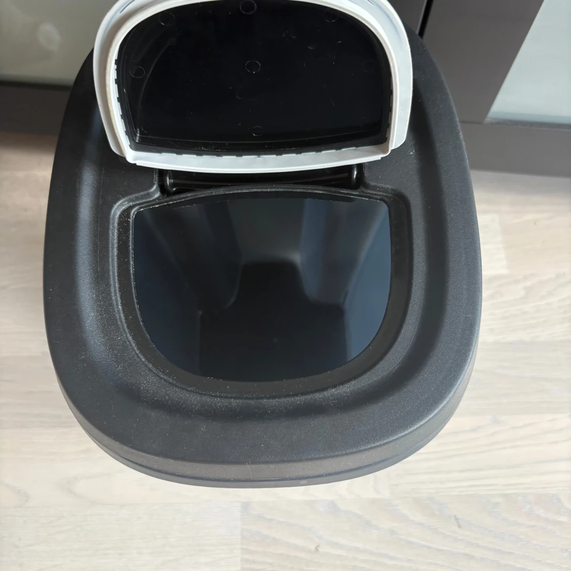 Fodertunna luftät  - 1