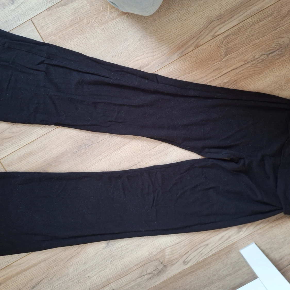 Svarta yogapants från Kappahl