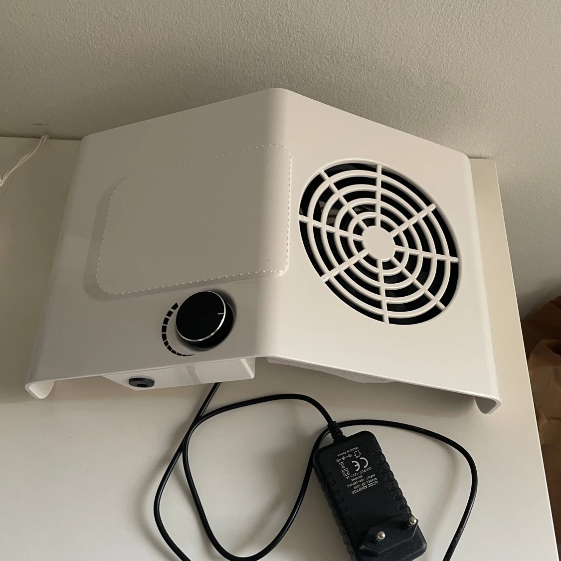 Elektrisk nagelfil+dammuppsamlare - 2