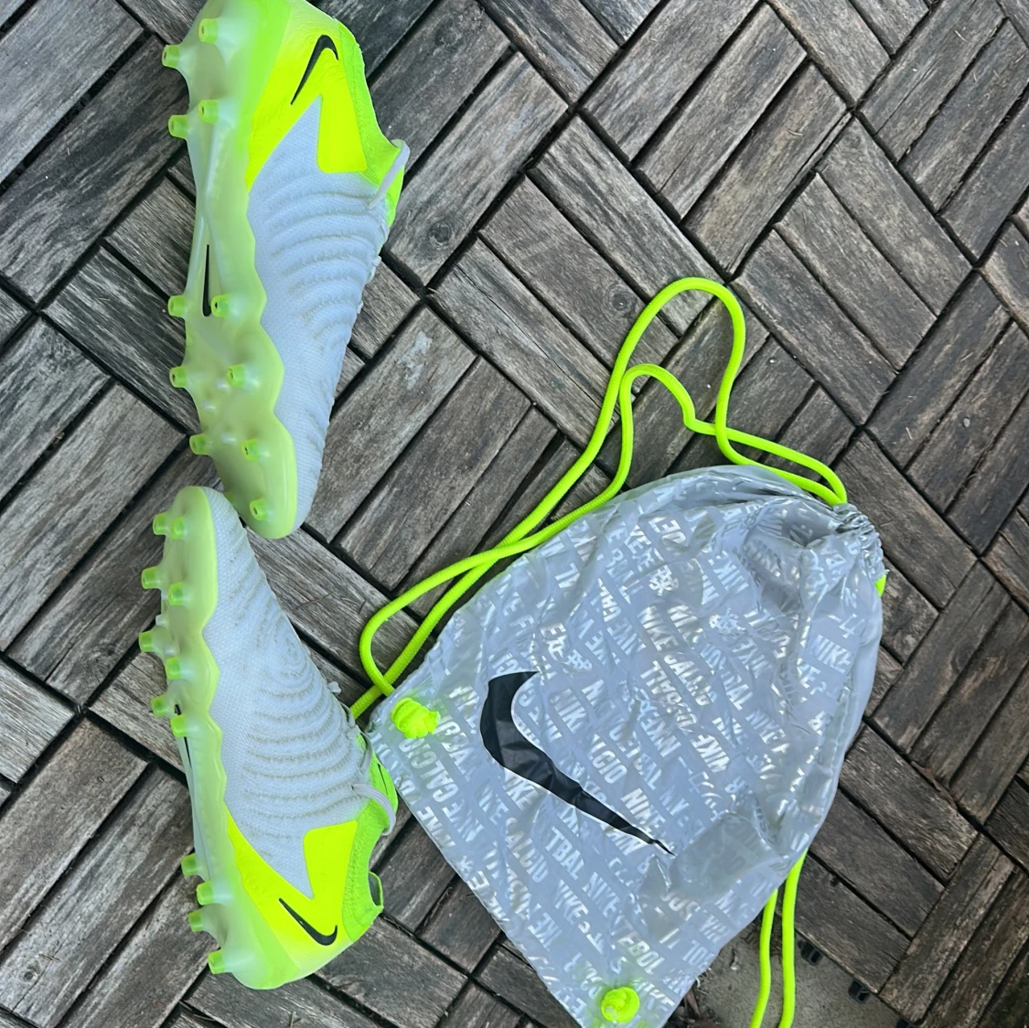 Nike phantom gx II elite ag mad voltage - 1