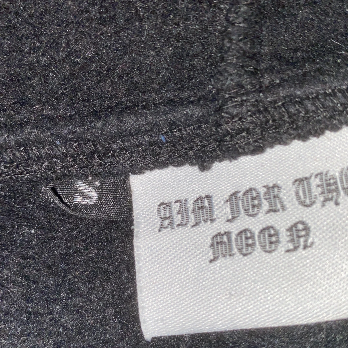 Svart hoodie med glittrig text - 1