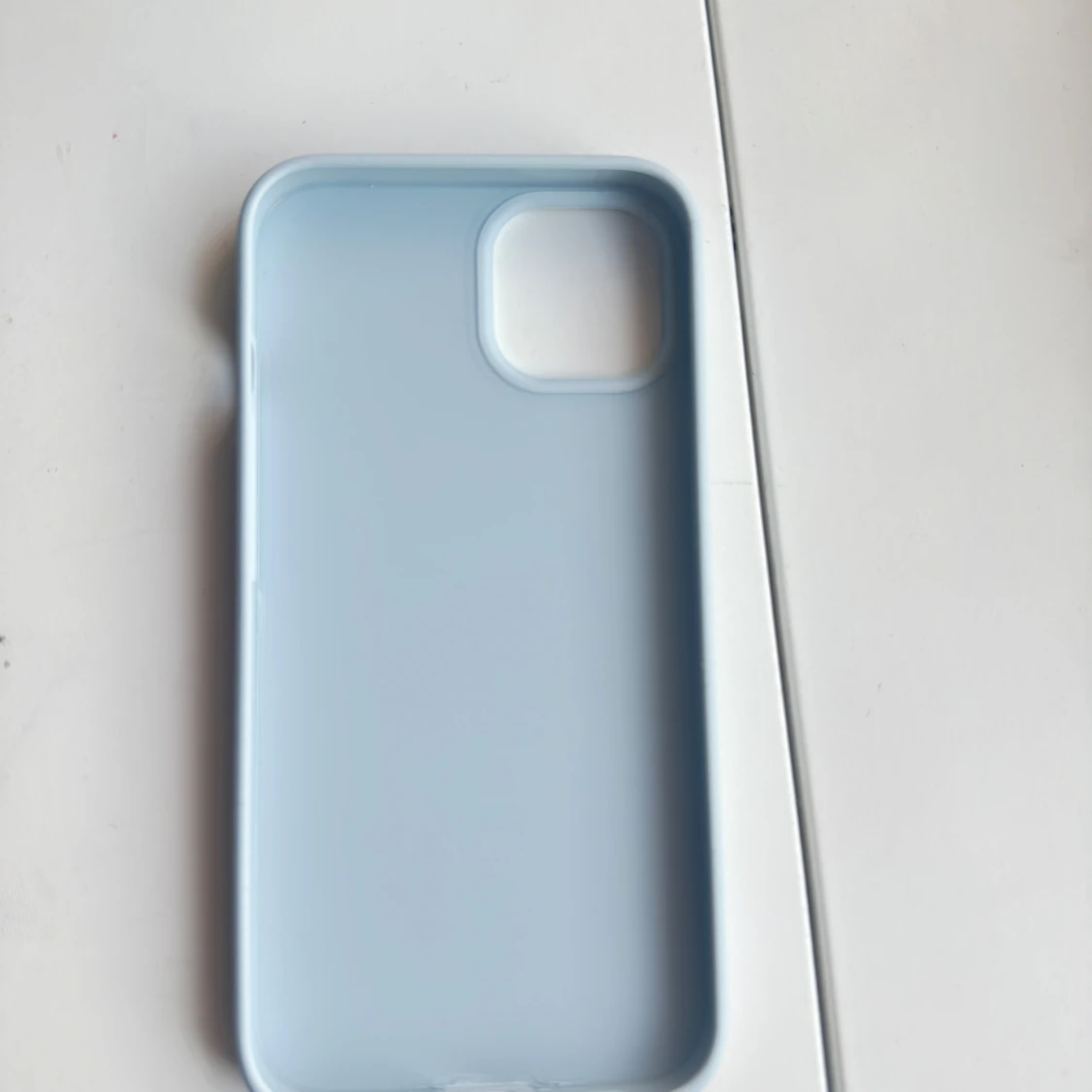 iPhone 13 holdit skal - 1