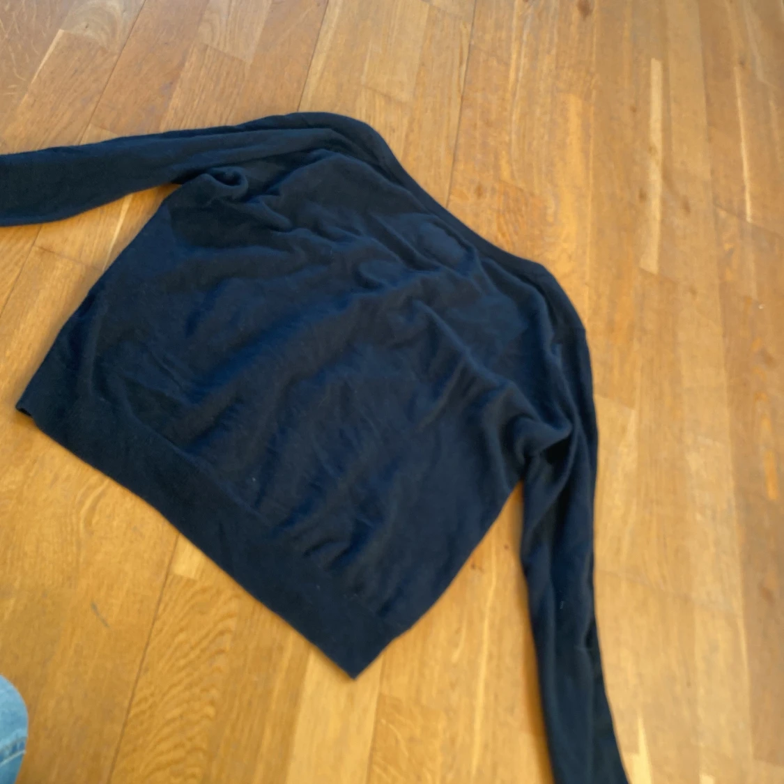 Svart tröja från Abercrombie & Fitch - 1