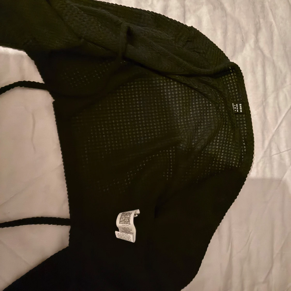 Svart stickad bolerotopp från Shein - 1