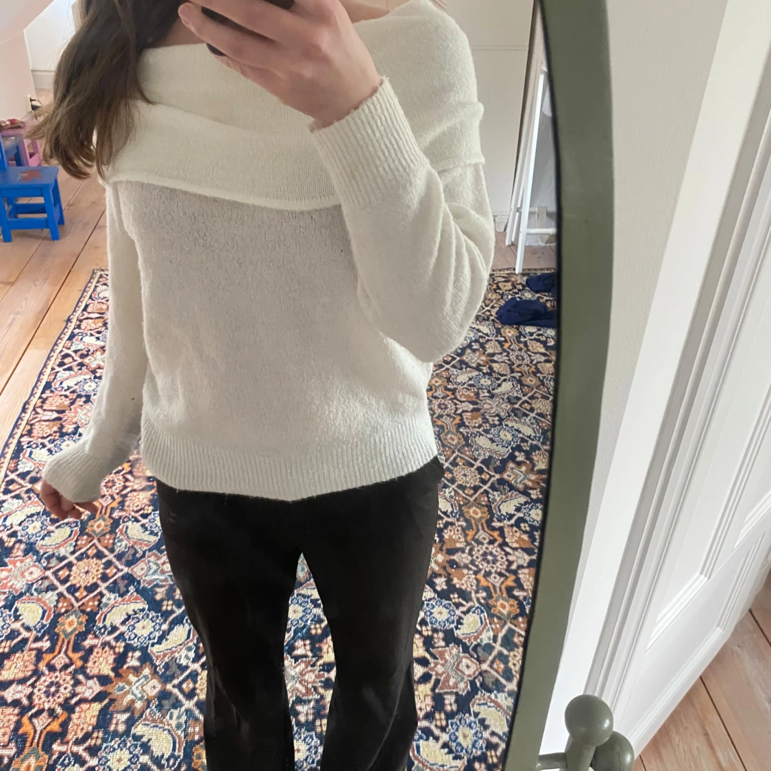 Vit offshoulder tröja